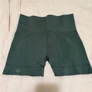 SET Active Sculptflex Short in Pine